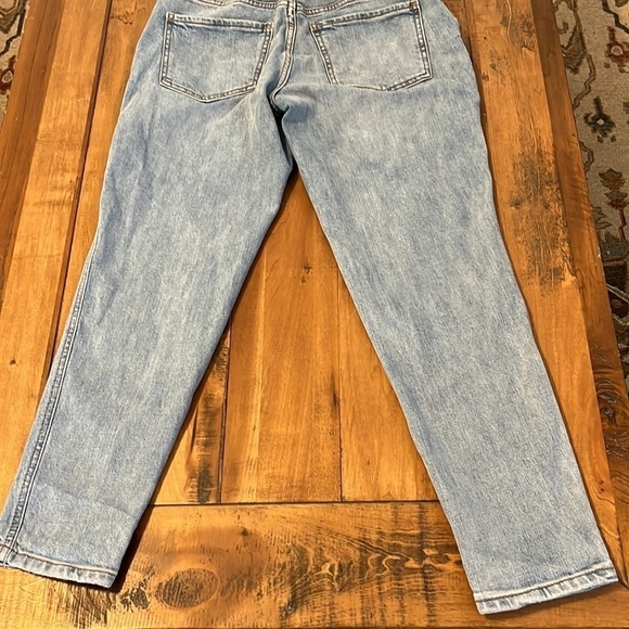 OLD Navy jean overalls, size 0, in good condition - Picture 5 of 9